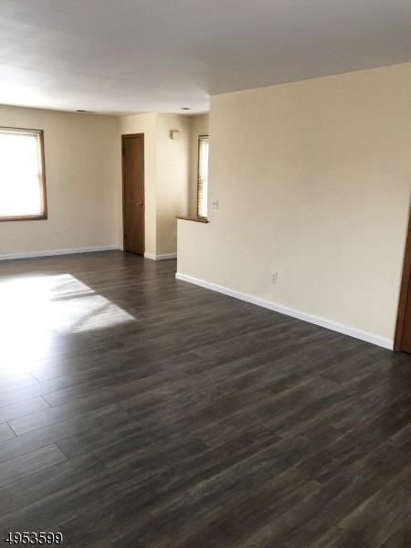 28 Evans Pl - Photo 3 of 10