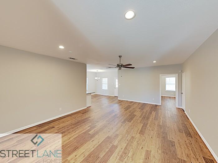 1229 East Harvey Avenue - Photo 2 of 16