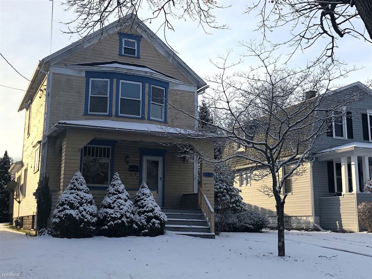 121 Violet St - Photo 2 of 8