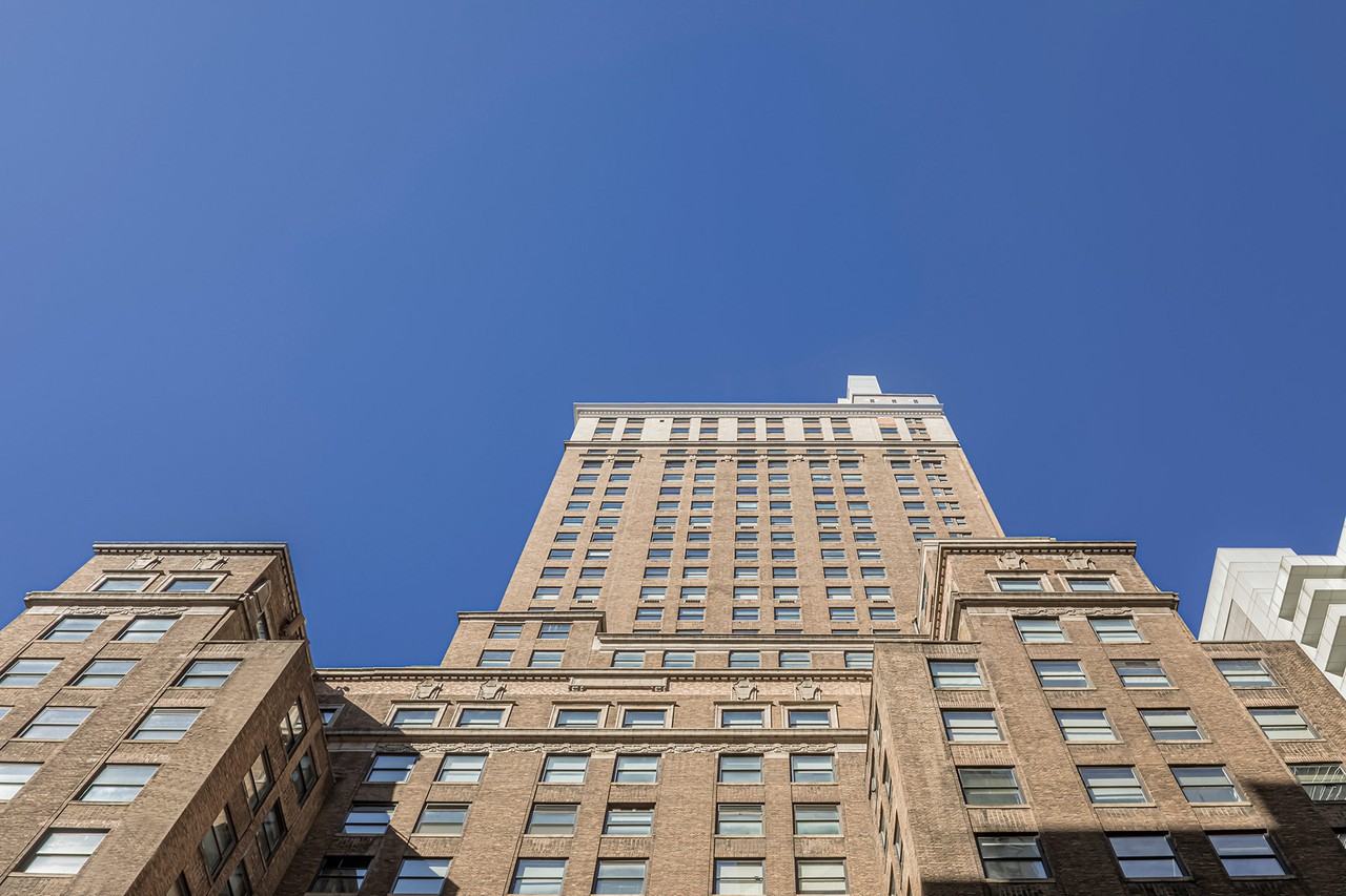 535-545 Fifth Avenue - Photo 2 of 5