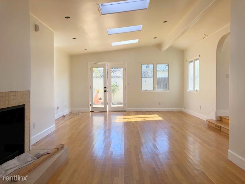 517 5th St - Photo 3 of 19