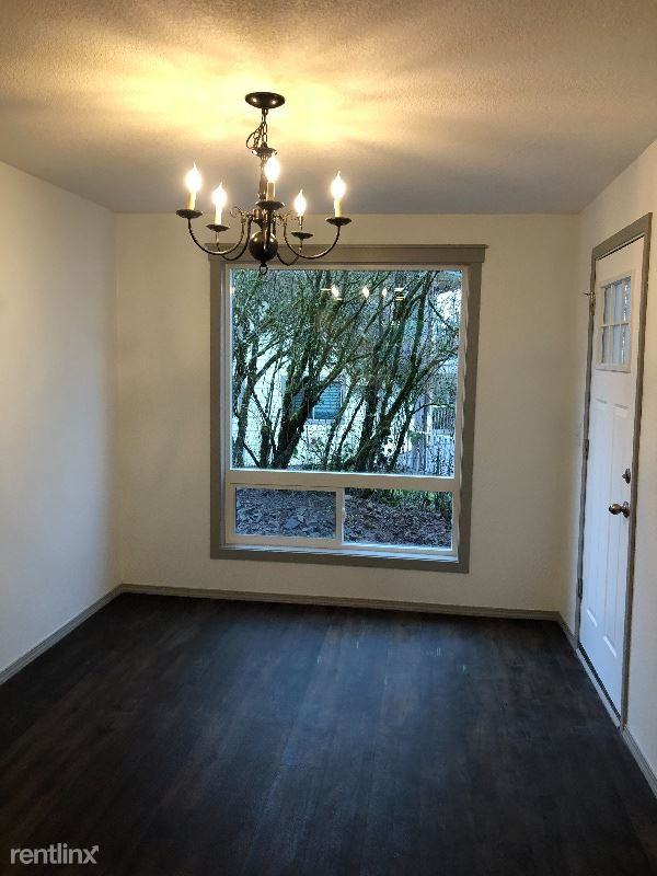 246 N Third Place Kalama Wa - Photo 3 of 9