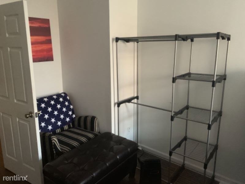 1316 Jefferson Rd C - Photo 2 of 5