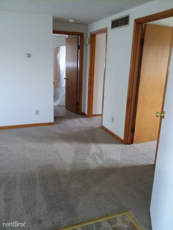 12100 County Line Rd - Photo 3 of 9