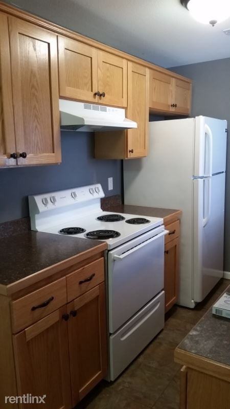 1837 Nw Blaine - Photo 2 of 13