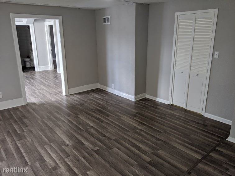 1219 Milwaukee Ave 3 - Photo 2 of 18