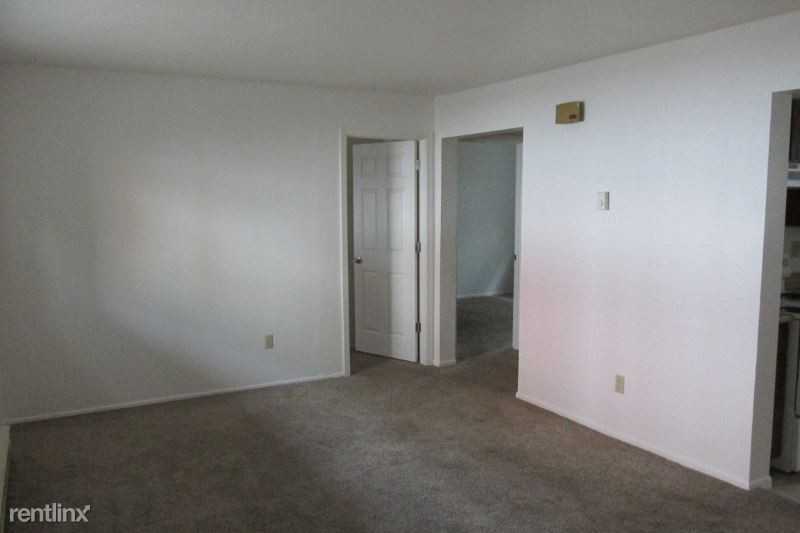 2315 15th Ave. South 8 - Photo 2 of 11