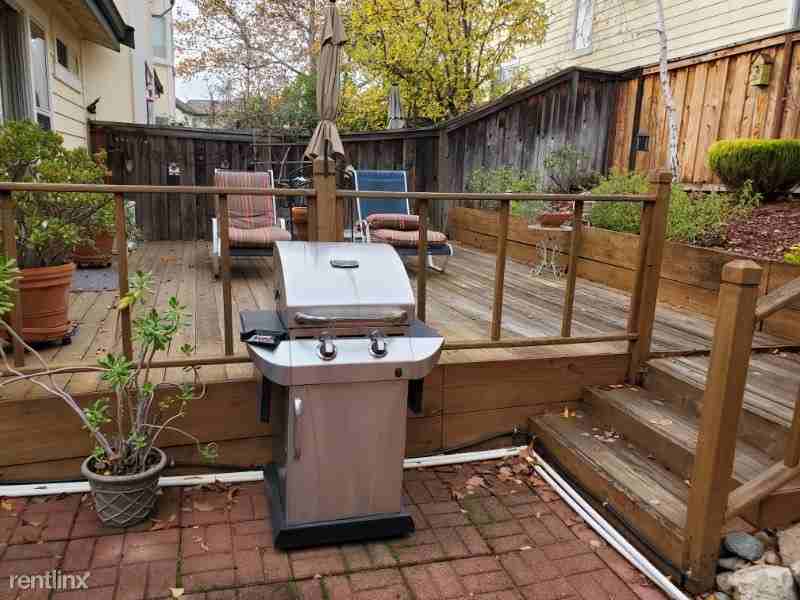 1367 Shell Ln - Photo 3 of 28