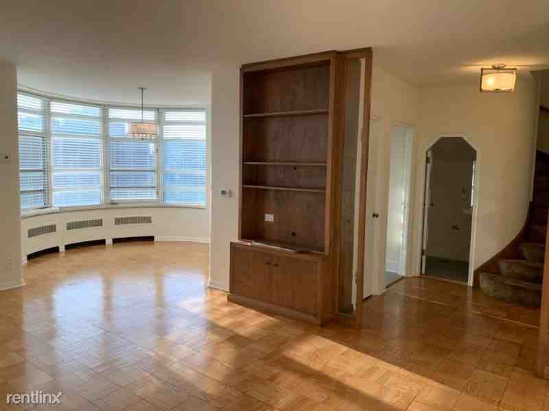 1260 N. Prospect Ave 103 - Photo 3 of 16