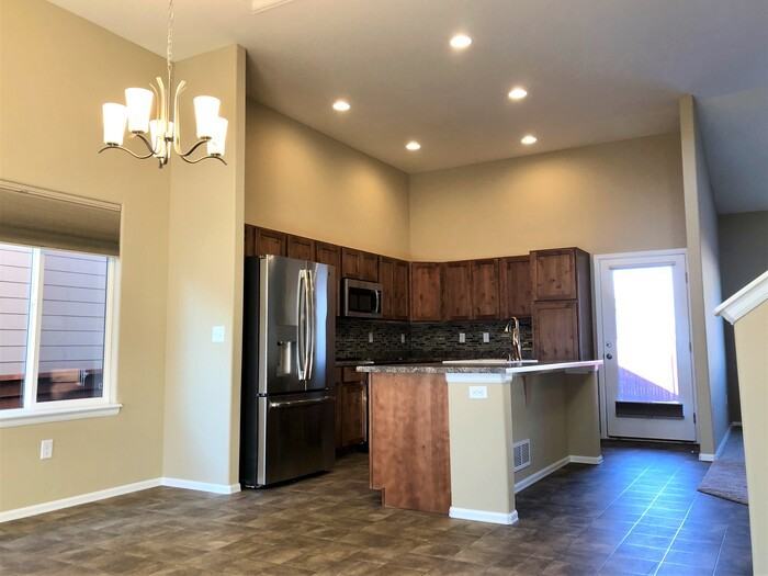 1514 New Season Drive - Photo 3 of 22