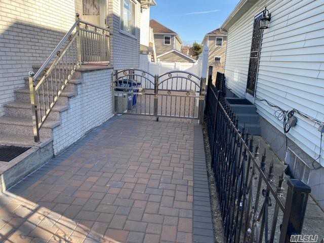 13421 134-21 E 154 St #2 - Photo 2 of 16