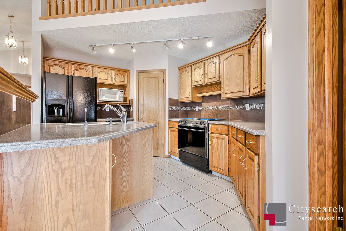 44 Somerset Park SW - Photo 3 of 33