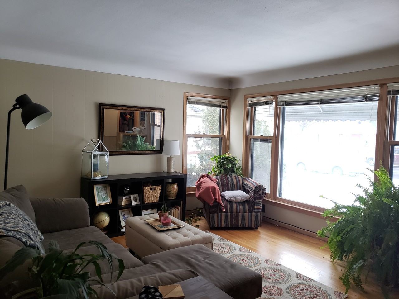 5345 28th Ave S - Photo 2 of 12