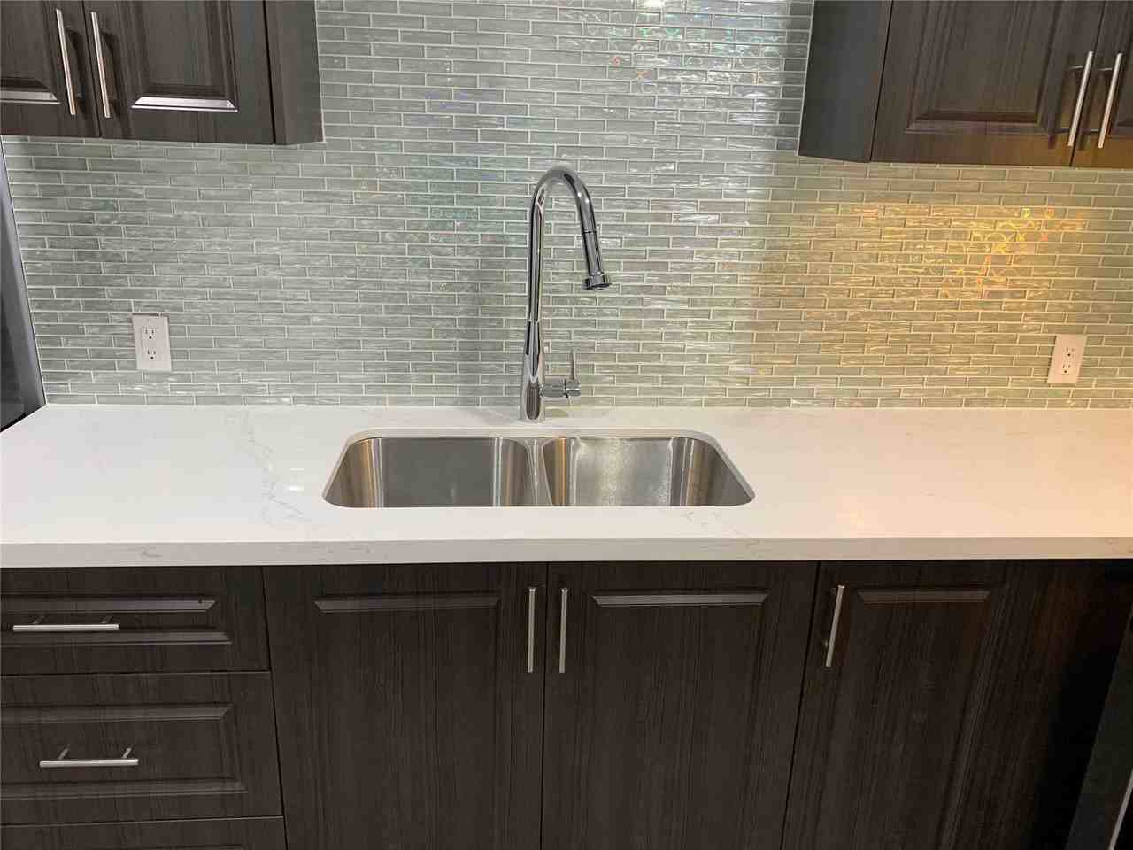 69 Bevan Crescent - Photo 2 of 9