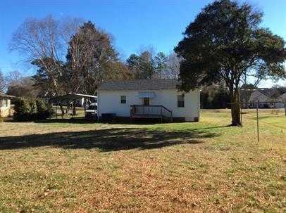 213 Rose St - Photo 2 of 10