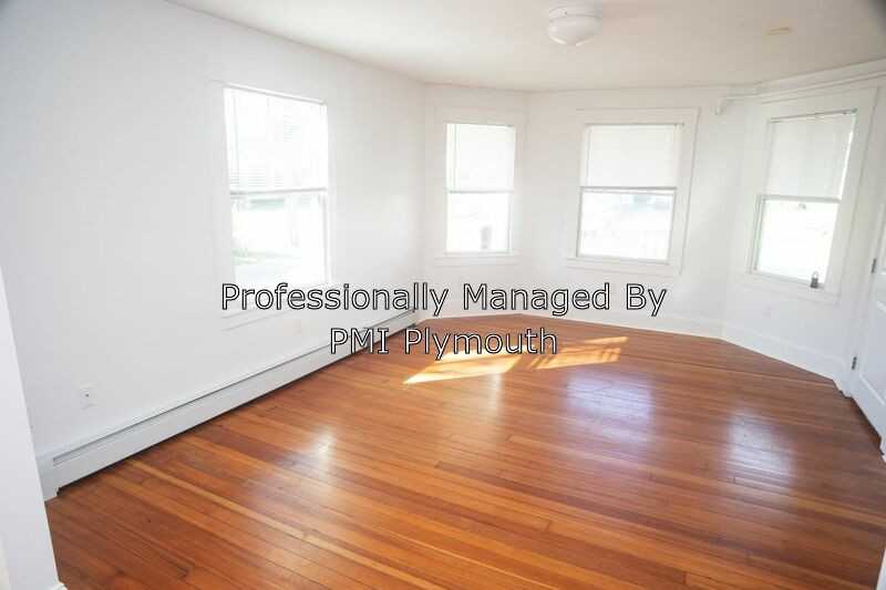 20 Shore St #1 - Photo 3 of 28