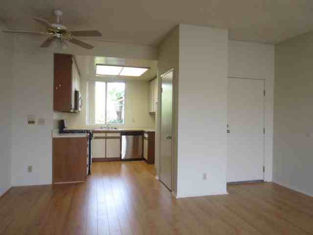 Huston St. & Vineland Ave. - Photo 6 of 28