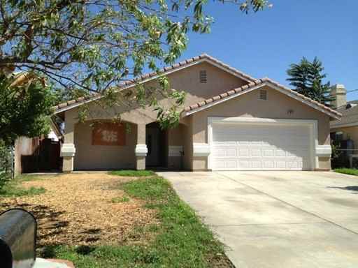 7628 Peters St - Photo 3 of 15