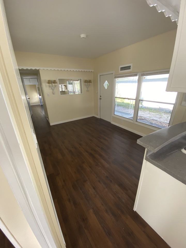 5254 E Park St N - Photo 3 of 10