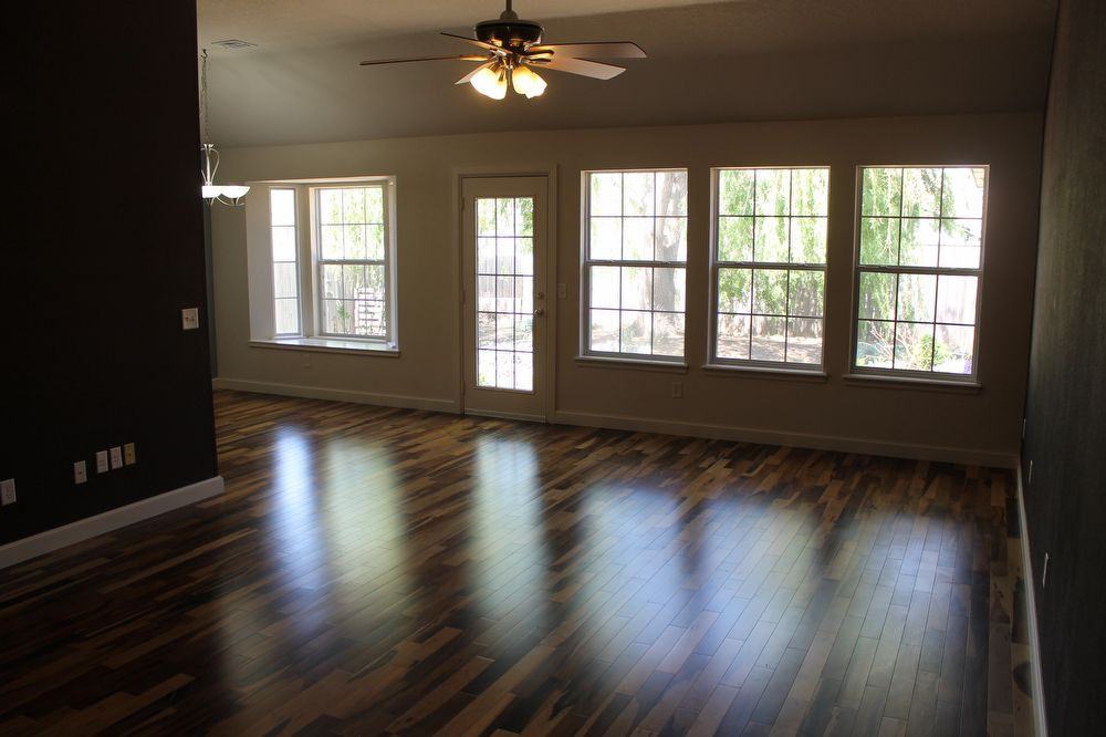 8321 Nw 84th St - Photo 3 of 17