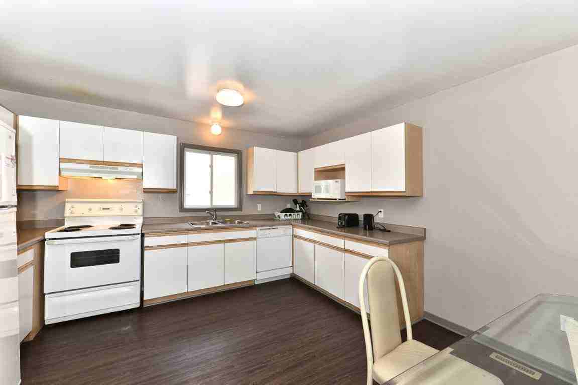 625 Third Street - Photo 2 of 14