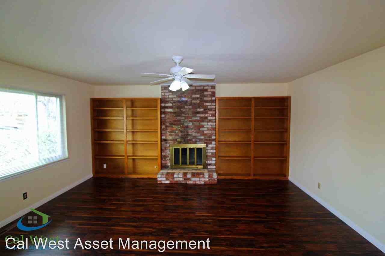 3660 Larry Court - Photo 2 of 18