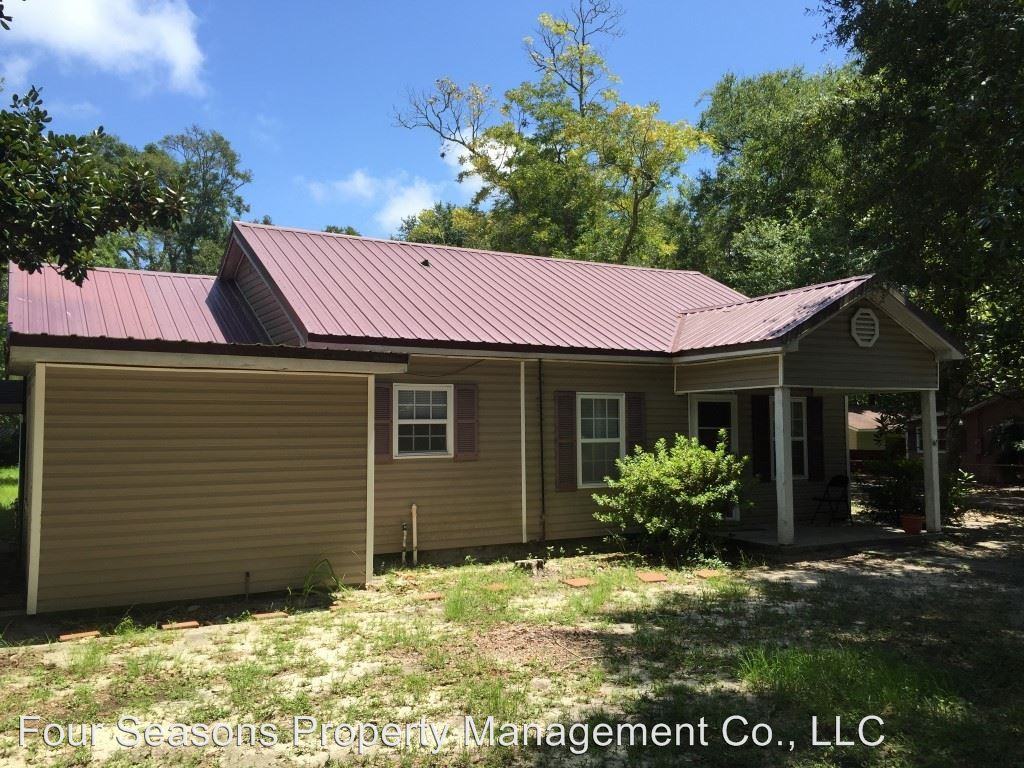 468 Tegarden Road - Photo 3 of 20