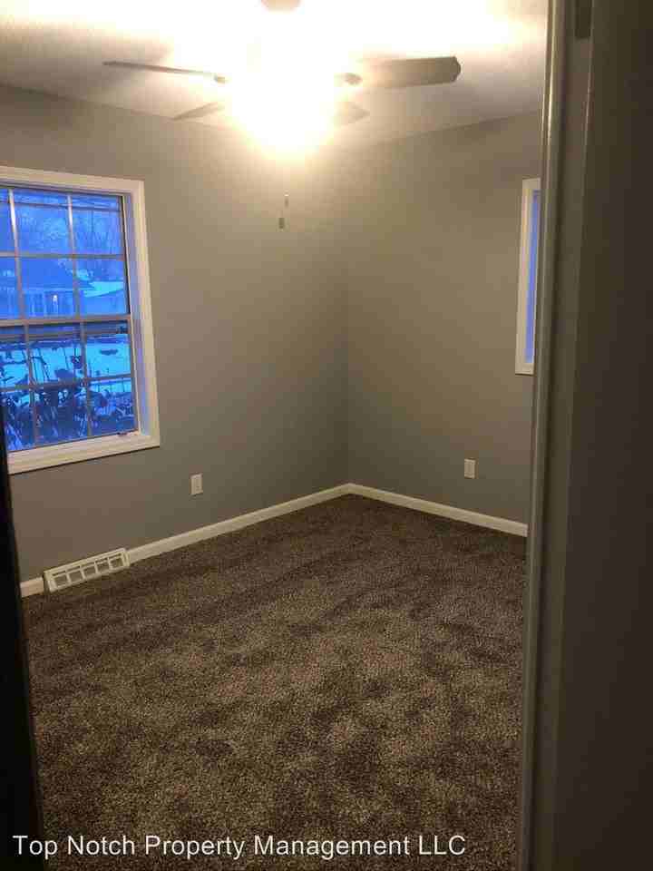 409 28th Ave West - Photo 2 of 19