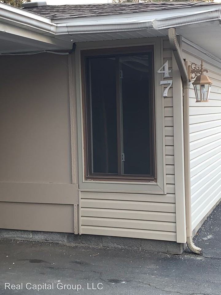 47 Commons Dr. - Photo 2 of 18