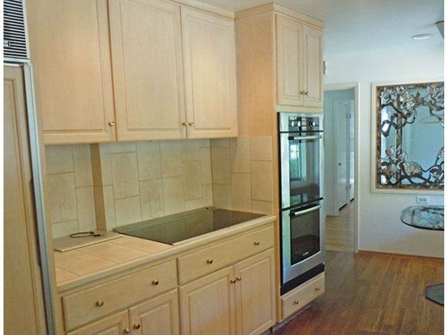 10 Martin Ln - Photo 3 of 15