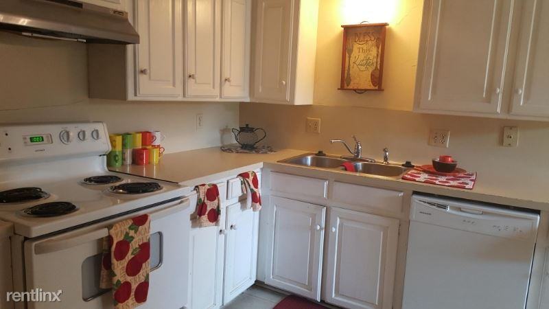 3209 Castlerock Rd - Photo 3 of 8