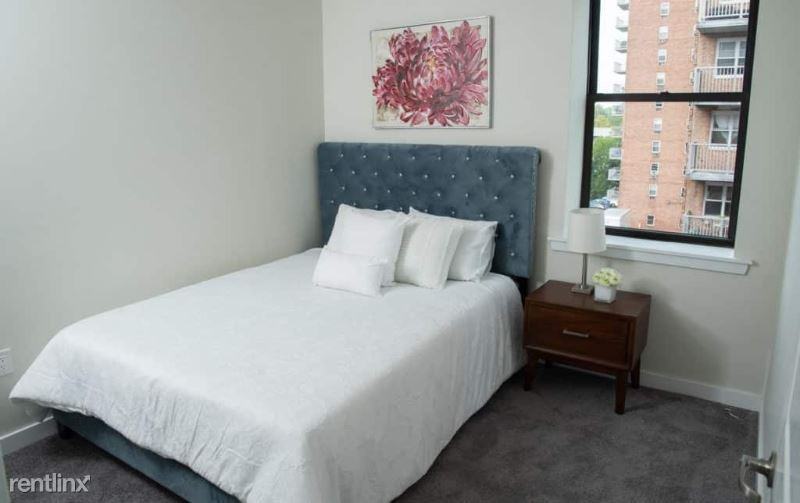 329 W State St 306 - Photo 2 of 26