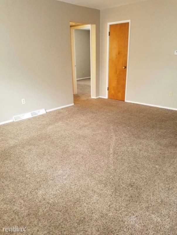 57 Willow Drive 3 - Photo 2 of 7