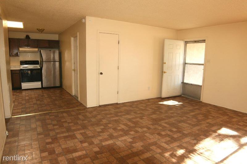 13125 Oriente Ave Ne - Photo 3 of 14