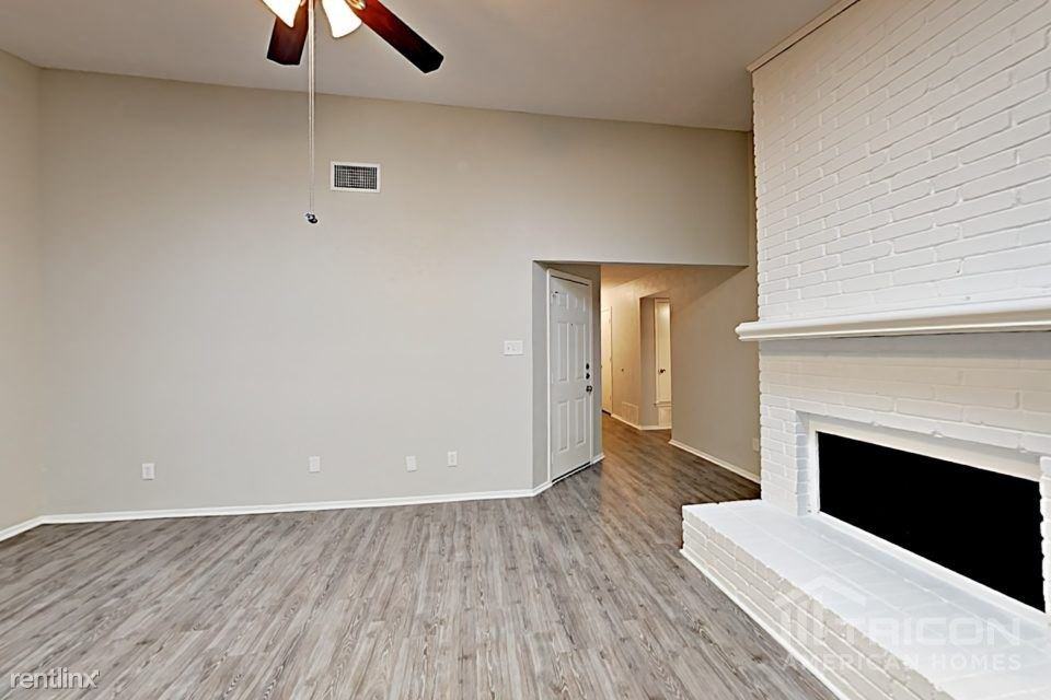 2420 Heathercrest Drive - Photo 3 of 16