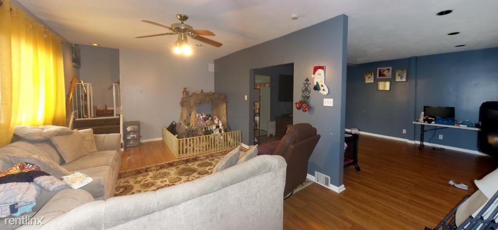 109 Wallace Avenue - Photo 3 of 15