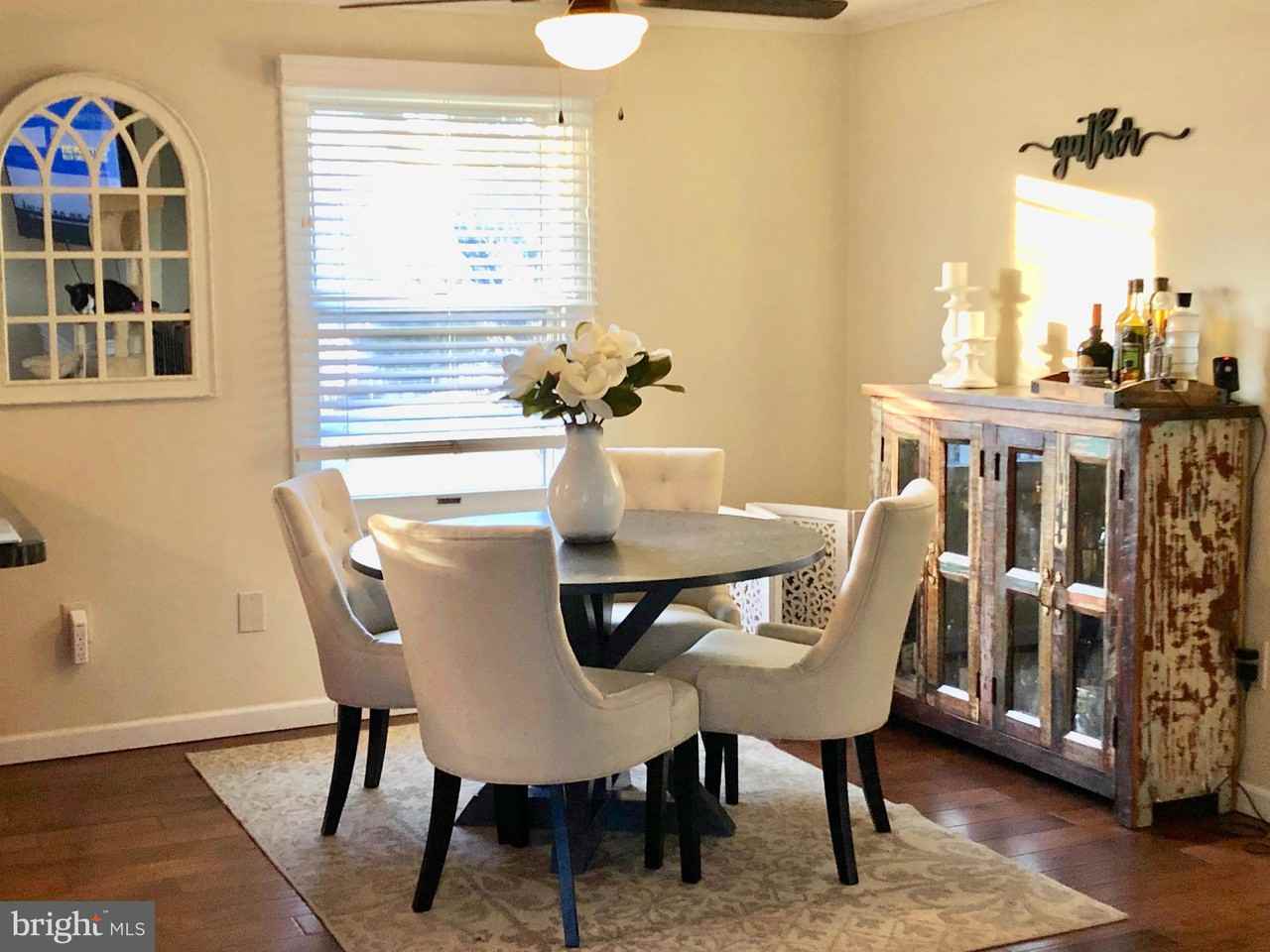 289 3rd Street - Photo 2 of 26