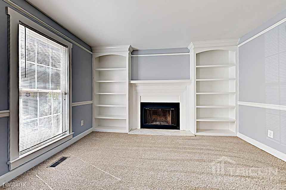 18 Hillpine Court - Photo 3 of 15