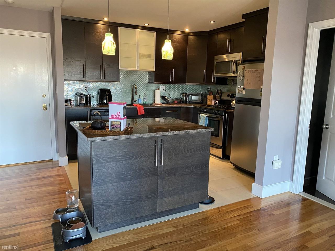 227 Summit Ave. E302 - Photo 3 of 19