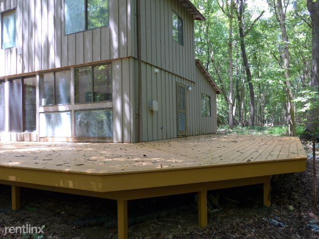 279 Two Mule Rd - Photo 2 of 10