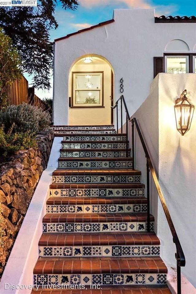 660 Fairmount Ave. - Photo 3 of 25