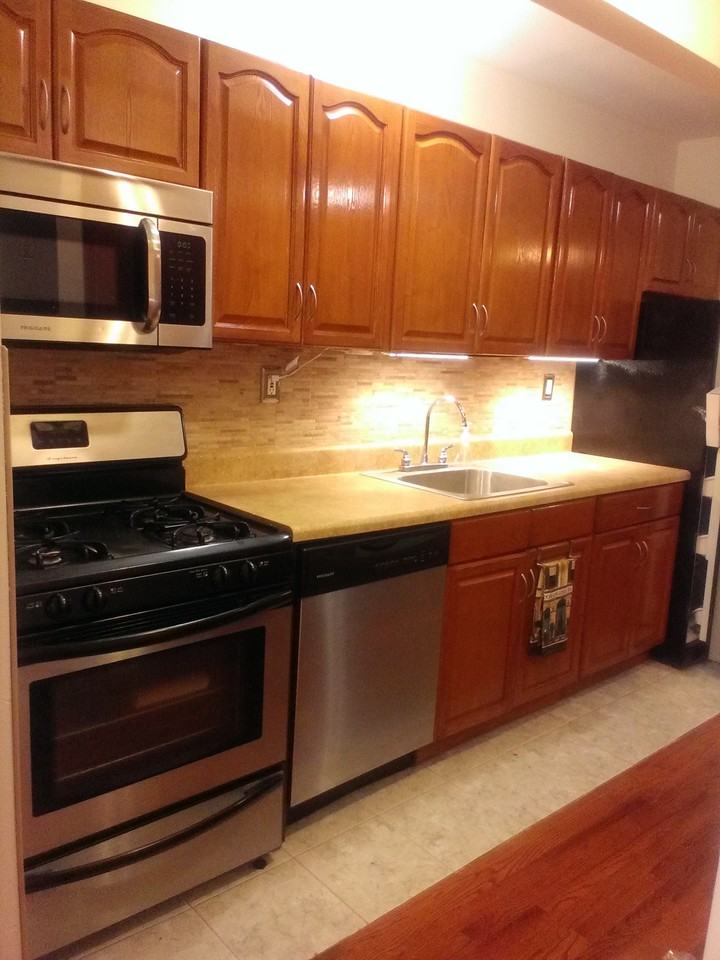 Hancock St & Throop Ave, Brooklyn, NY 11221, US