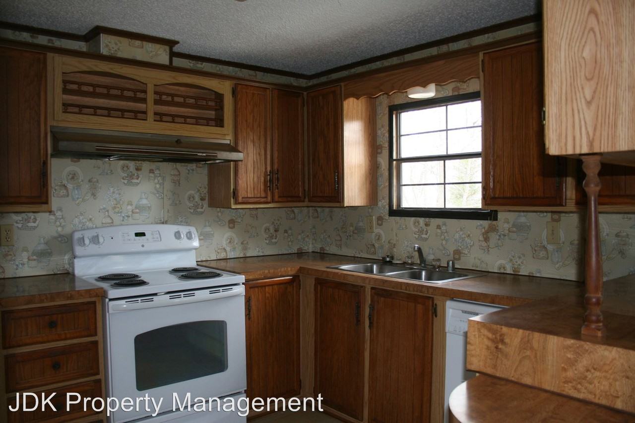 2921 Maple Ave - Photo 2 of 17