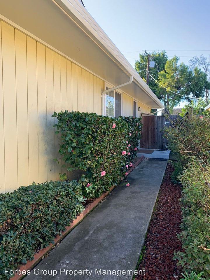 1489 Pompey Dr. - Photo 2 of 13