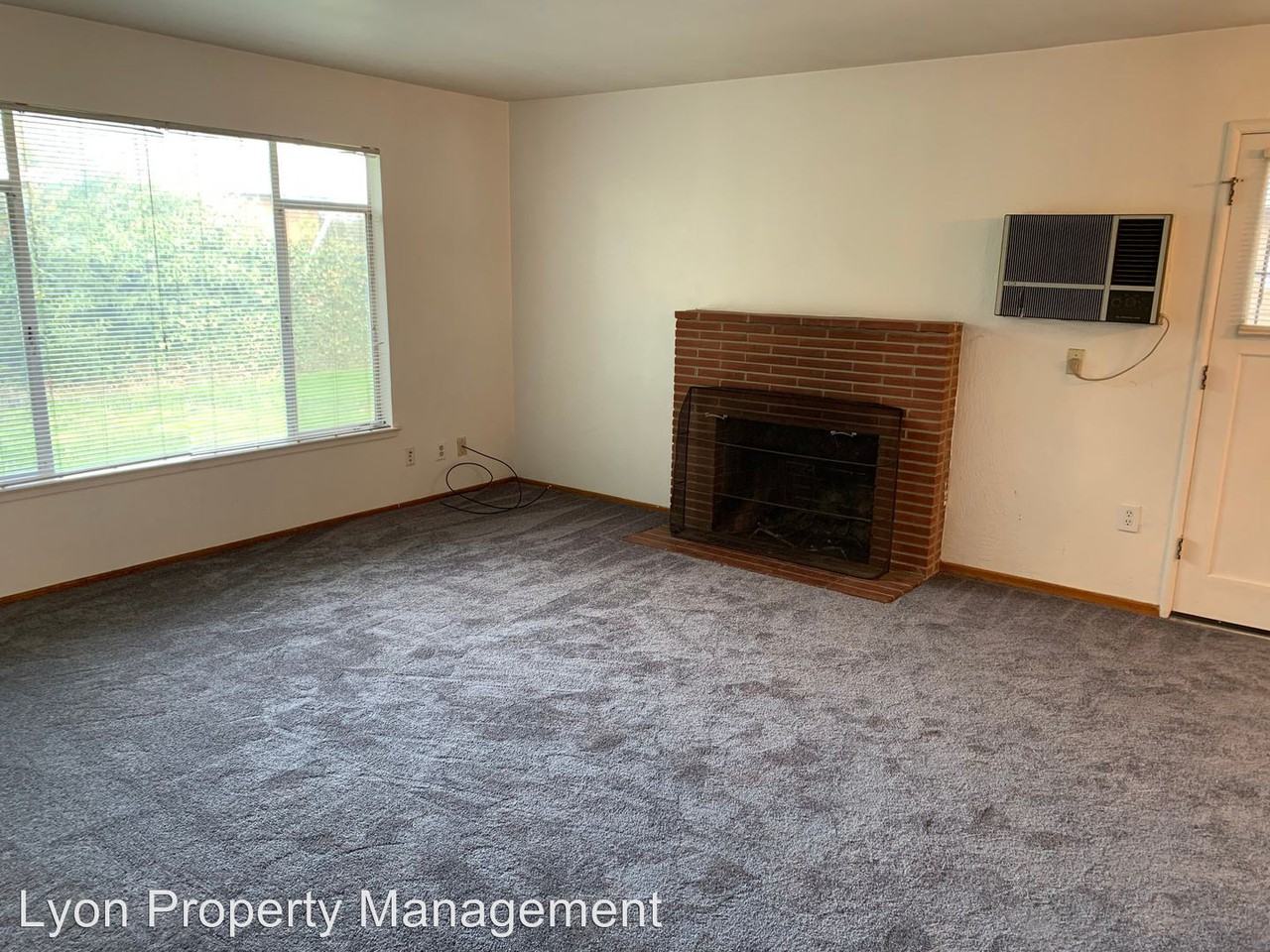 10401 Malaga Way - Photo 2 of 12