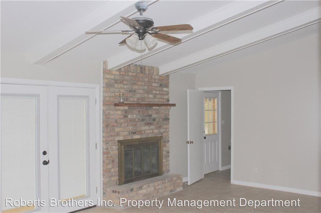 6201 Cottage Hill Road - Photo 2 of 33