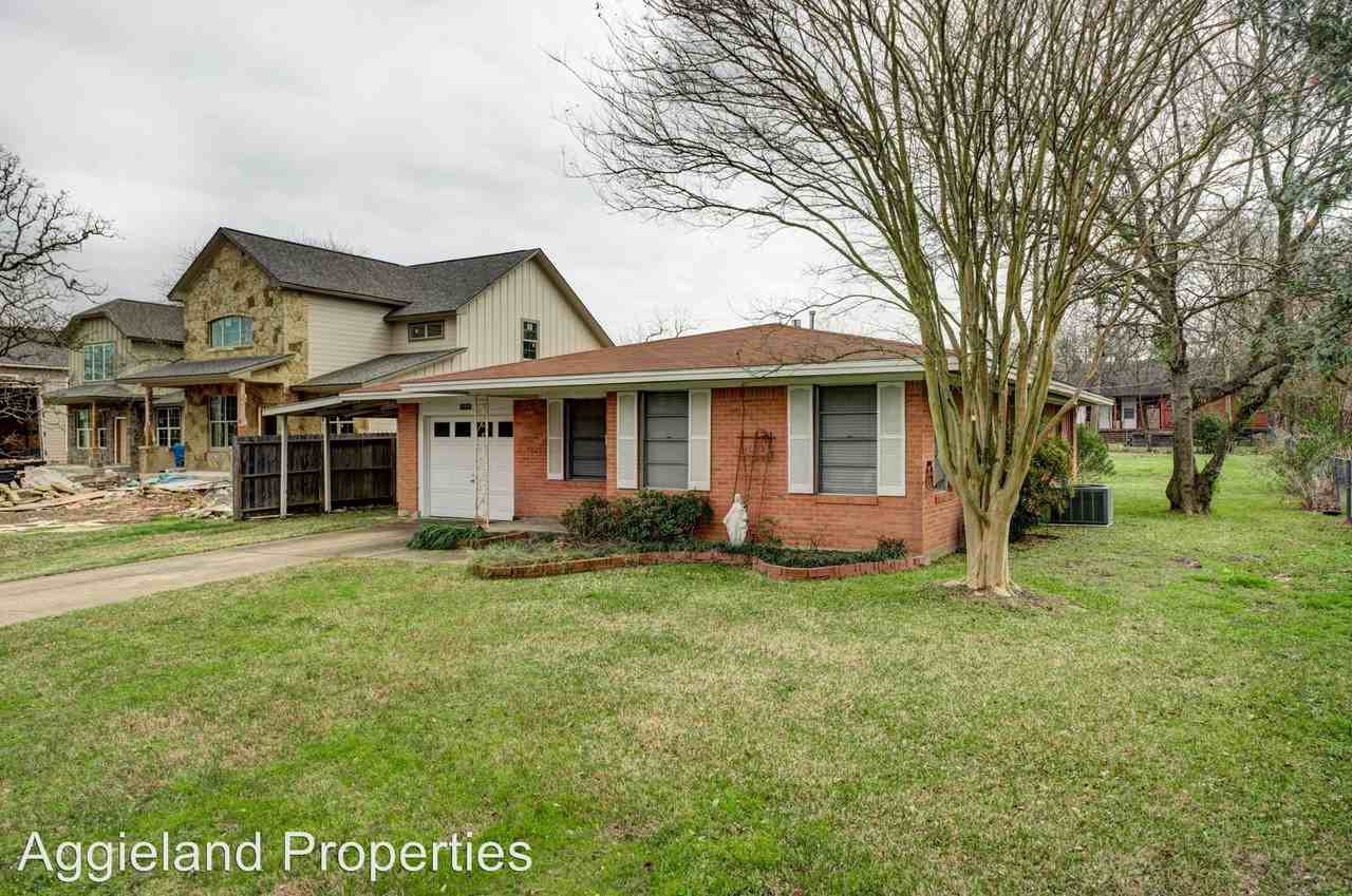 209 Helena St - Photo 2 of 16