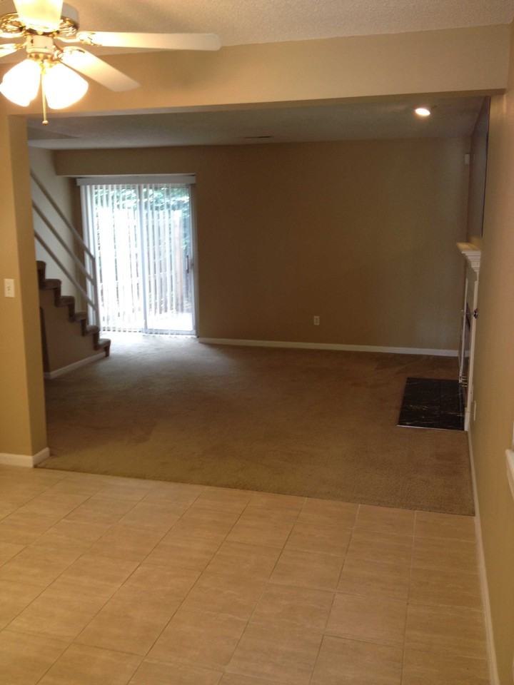 1005A 1005a Ne Whispering Winds Cir - Photo 3 of 6