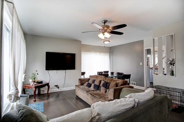 640 Linden - Photo 3 of 22