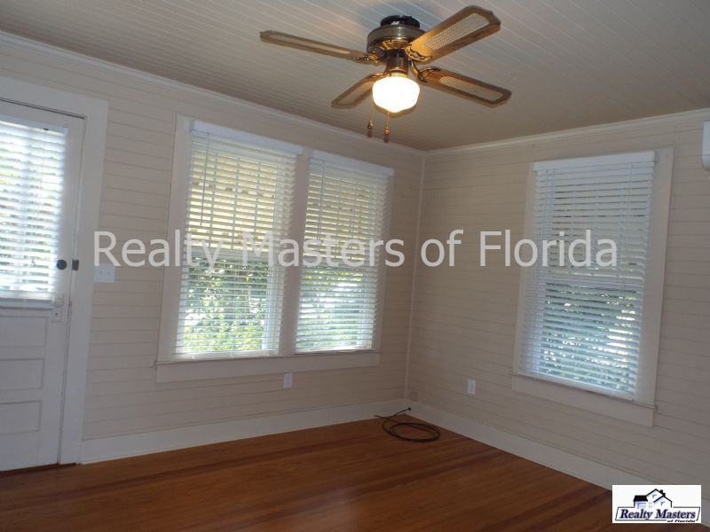 3102 E De Soto St. - Photo 2 of 13